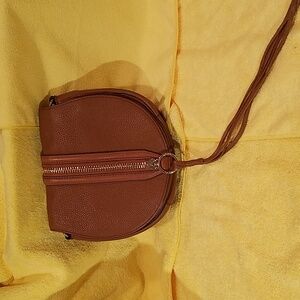 REBECCA MINKOFF CROSSBODY BAG CARAMEL MEDIUM